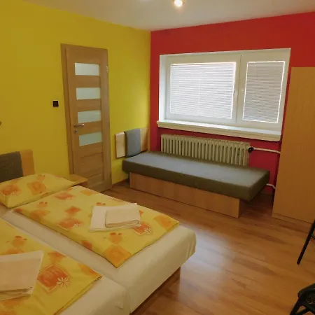 Pod Dubom Apartman